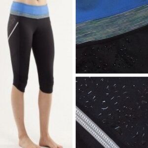 Lululemon Run A Marathon crop black and blue